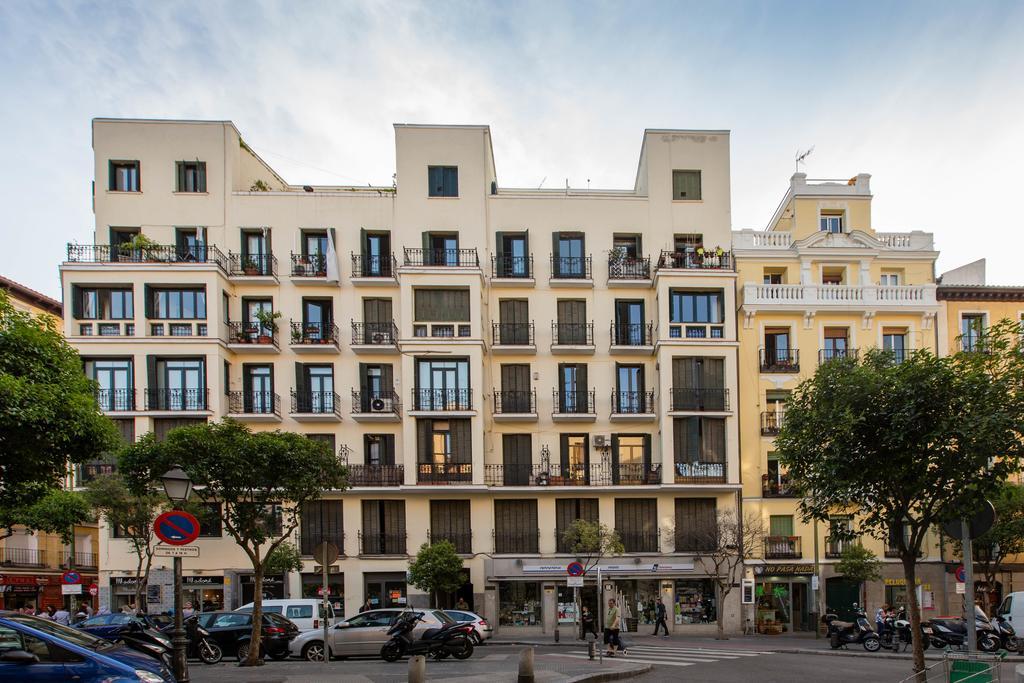 Ferienwohnung Bookinmadrid Com - Cascorro Sq 18 Pax Exterior foto