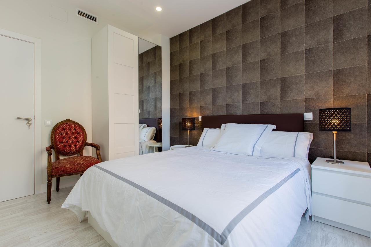 Ferienwohnung Bookinmadrid Com - Cascorro Sq 18 Pax Exterior foto