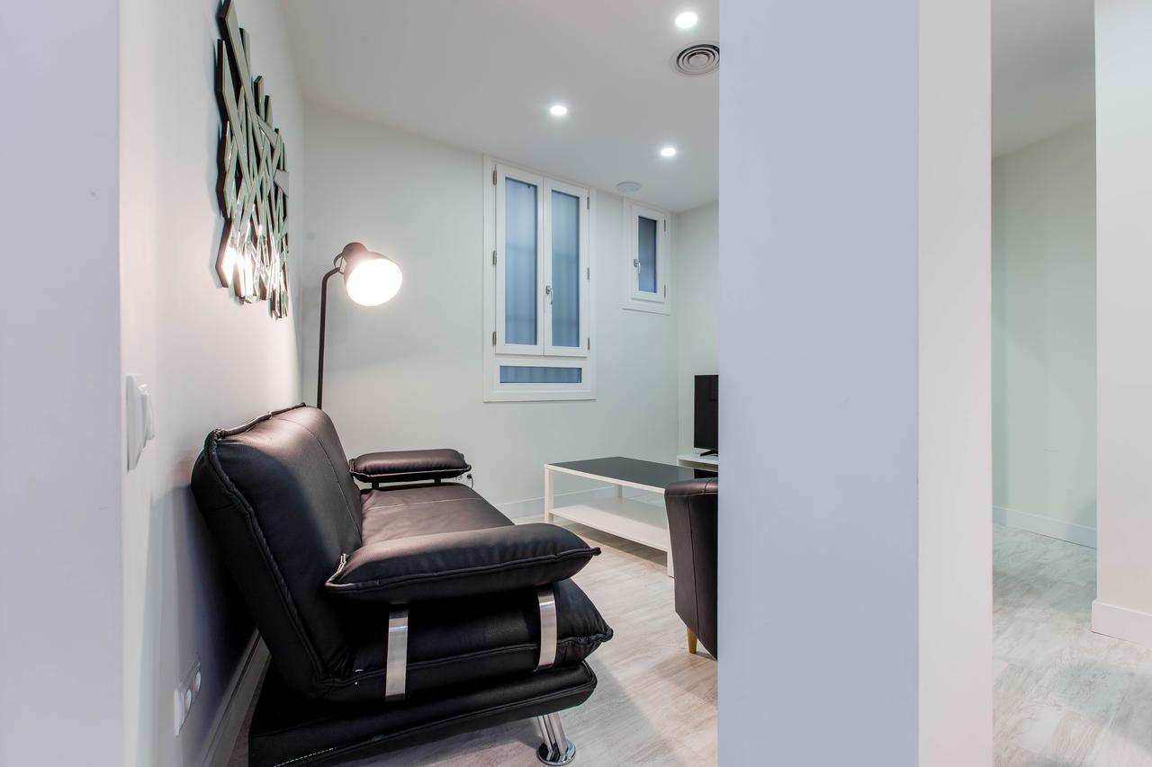 Ferienwohnung Bookinmadrid Com - Cascorro Sq 18 Pax Exterior foto