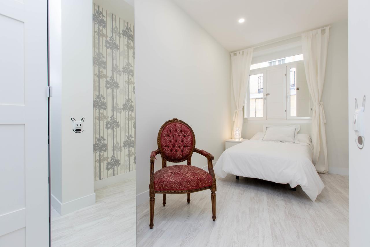 Ferienwohnung Bookinmadrid Com - Cascorro Sq 18 Pax Exterior foto