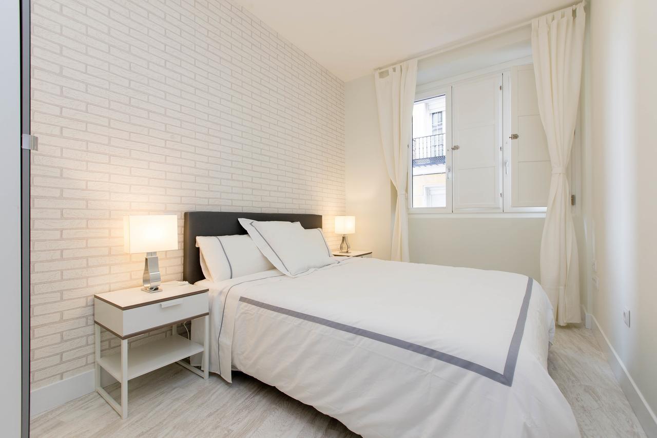 Ferienwohnung Bookinmadrid Com - Cascorro Sq 18 Pax Exterior foto