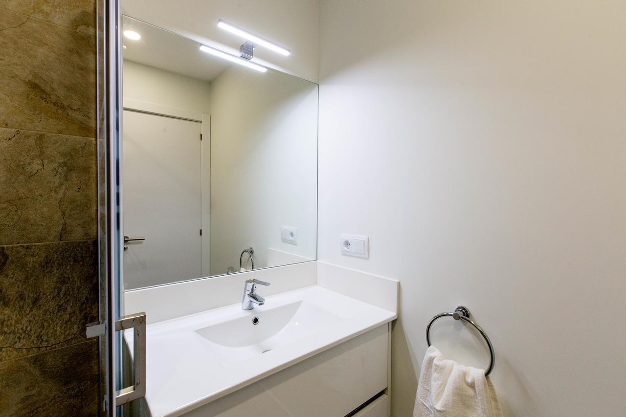 Ferienwohnung Bookinmadrid Com - Cascorro Sq 18 Pax Exterior foto