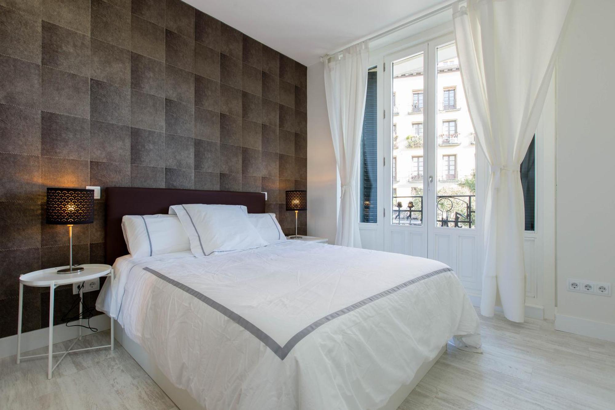 Ferienwohnung Bookinmadrid Com - Cascorro Sq 18 Pax Exterior foto