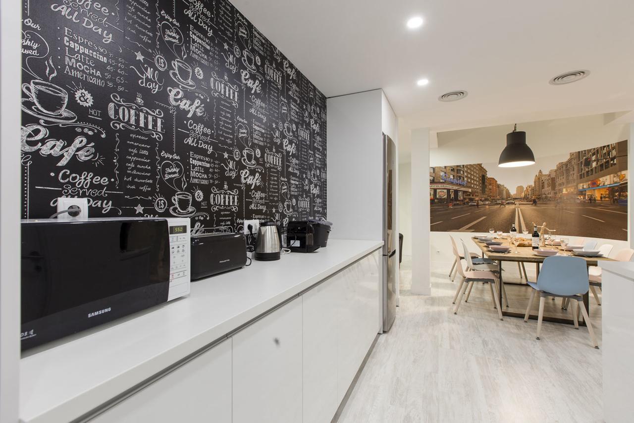 Ferienwohnung Bookinmadrid Com - Cascorro Sq 18 Pax Exterior foto